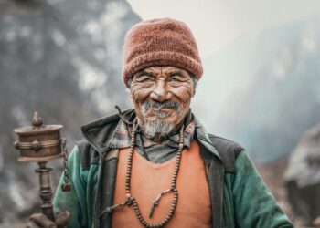 Forget “The Number”: How to Engineer Your Personal Retirement Income Engine for a Life of Confidence and Freedom