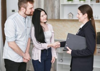 The First Call: A Survivor’s Guide to Speaking with an Insurance Adjuster