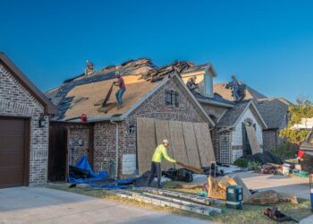 Your Fortress in the Lone Star State: The Definitive Guide to Contractor Insurance in Texas