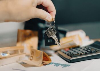 The Cheapest Commercial Auto Insurance in Florida Is a Trap: A Business Owner’s Guide to Finding the Best Value